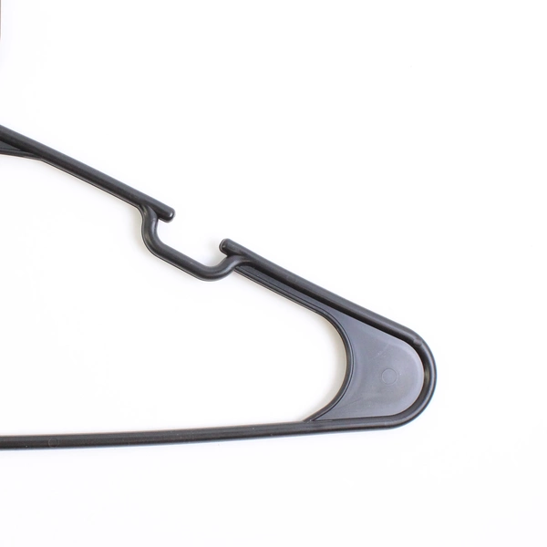 Lot of 10 Unbranded Black Tubular Clothes Hangers w/ Shoulder Notches