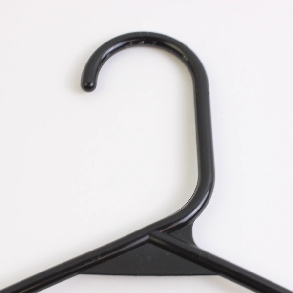 Lot of 10 Black Unbranded Notched Clothes Hangers Plastic Tubular