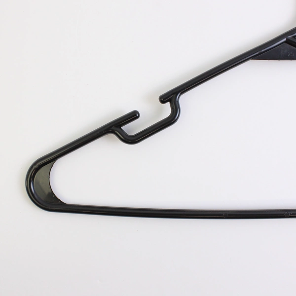 Lot of 10 Black Unbranded Notched Clothes Hangers Plastic Tubular