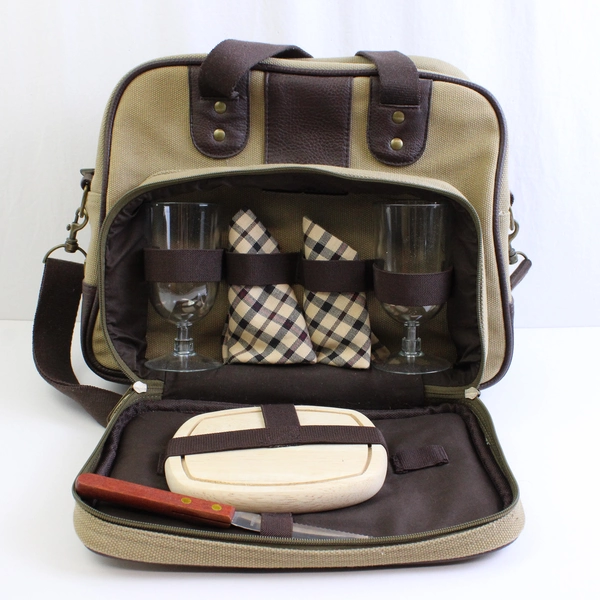 Picnic At Ascot J.D. Keiskell & Co. Insulated Bag for 2