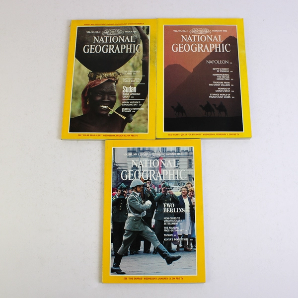 Lot of 11 1982 National Geographic Magazines Missing May & Map Insert December