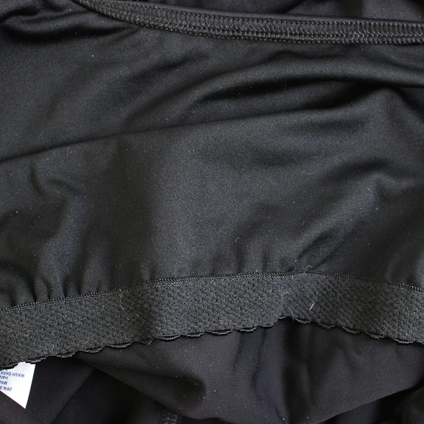 Lands' End Solid Black Unlined One Piece Swimsuit Women's Size 6