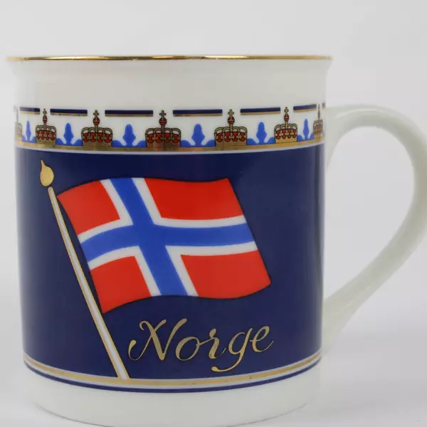 Norwegian Flag Norge Souvenir Coffee Mug with Gilded Rim Verdal