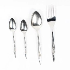 Lot Of 4 Oneida Silver Lasting Rose (Stainless) Flatware Serving Set & Teaspoons