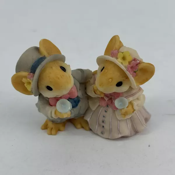 1991 Ganz Little Cheesers A Toast Wedding Mouse Figurine 05501