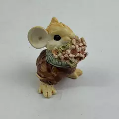 1991 Ganz Little Cheesers Mouse With Bouquet of Flowers 05104