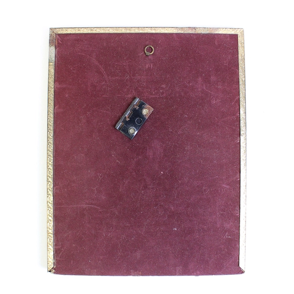 Vintage Picture Frame 8 x 10 Embossed Gold Scrolled Clear Glass Photos Memories