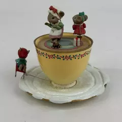 Enesco M. Gilmore Designs Winter Wonderland Teacup Music Box W/ Mice for Repair