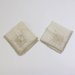 Set of 2 Vintage Cutwork Cocktail Napkins 10" x 10" FLAWED