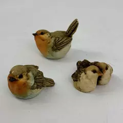 Three 1980s Artefice Ottanta Hand Painted Bird Figurines Signed D. Esposito