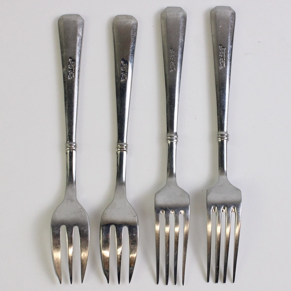 Set of 4 Corby Hall Bolero Cocktail/Regular Forks Stainless Steel Mirror Finish