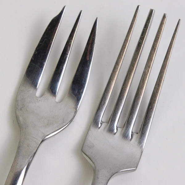 Set of 4 Corby Hall Bolero Cocktail/Regular Forks Stainless Steel Mirror Finish