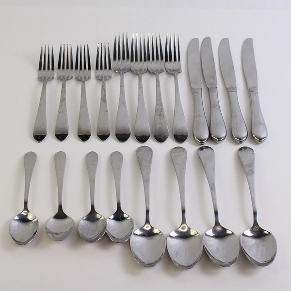 20 Pcs Set International SIlver Berkeley Stainless Steel 18/10 Glossy Finish