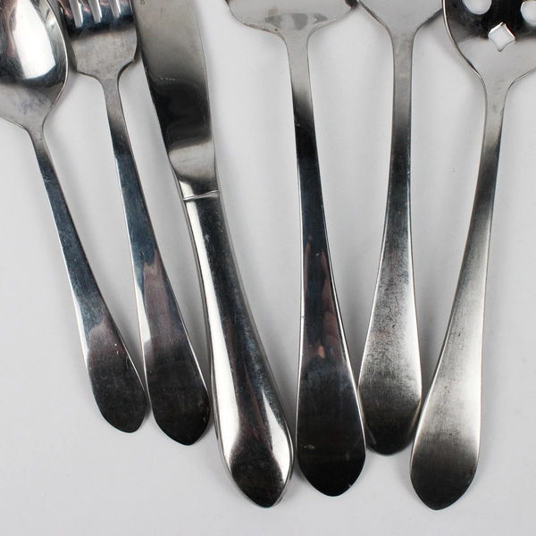 10 Pcs Set International SIlver Berkeley Stainless Steel 18/10 Glossy Finish