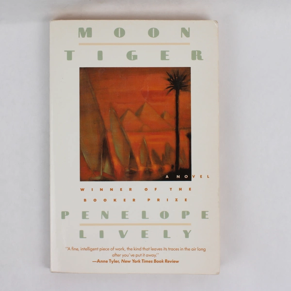Vintage Moon Tiger by Penelope Lively 1989 Paperback