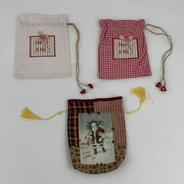 Lot of 4 Cloth Fabric Reusable Handmade Christmas Gift Bags Drawstring Closure