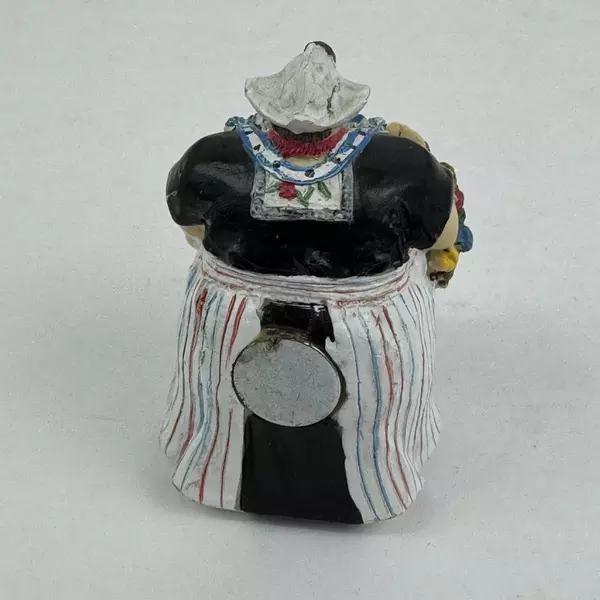 Holland Dutch Full Figured Woman Souvenir Ceramic Magnet