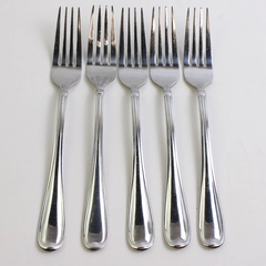 Lot Of 5 Cambridge Silver Allure (Stainless, Glossy) Flatware Dinner Knives