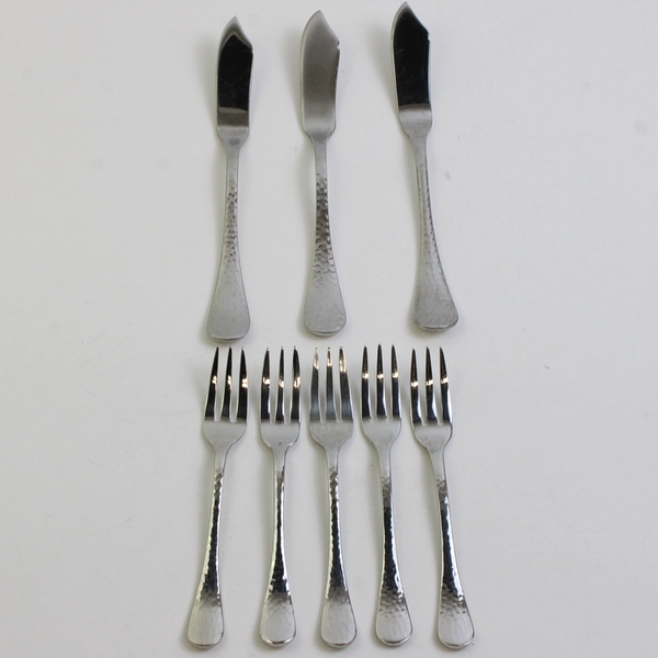 Lot Of 8 Ginkgo Lafayette (Stainless) Flatware 3 Butter Knives 5 Cocktail Forks