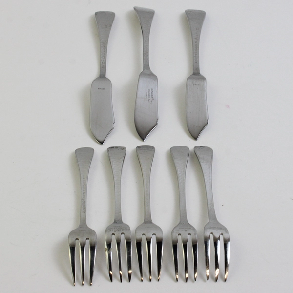 Lot Of 8 Ginkgo Lafayette (Stainless) Flatware 3 Butter Knives 5 Cocktail Forks