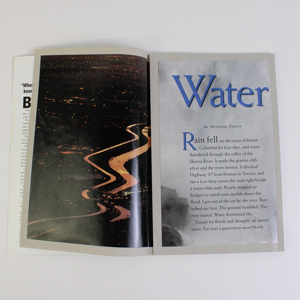 Vintage 1993 National Geographic Special Edition Magazine Titled Water