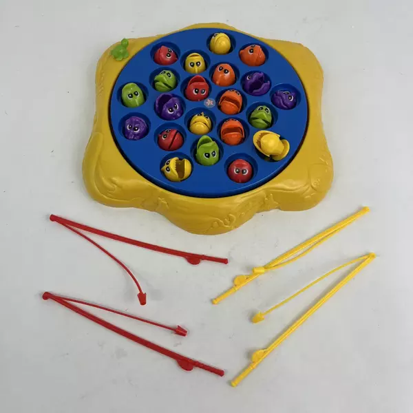 2023 Goliath Under the Sea Let's Go Fishin' Children's Game