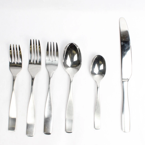 Mikasa Satin Loft 18/10 Stainless Steel 6 Piece Place Setting