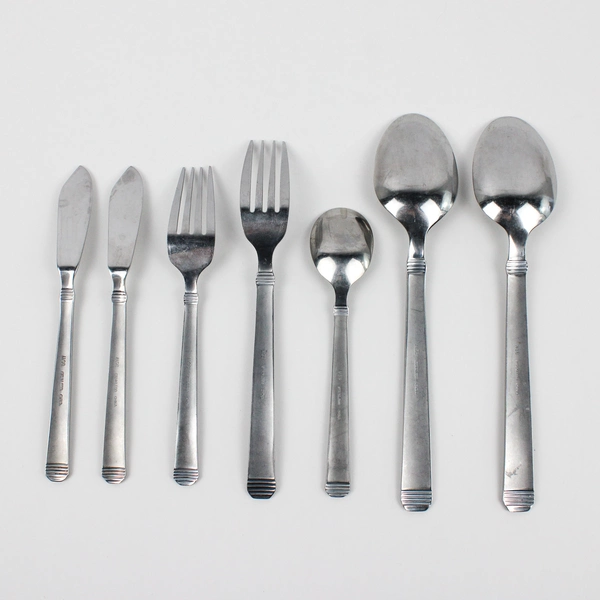 Lot Of 7 Martha Stewart MFS1 (Stainless) Assorted Flatware Forks Spoons Knives