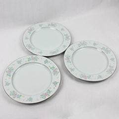Lot Of 3 Prestige (China) China Garden Patterned Dinner Plates 10.5" Diameter