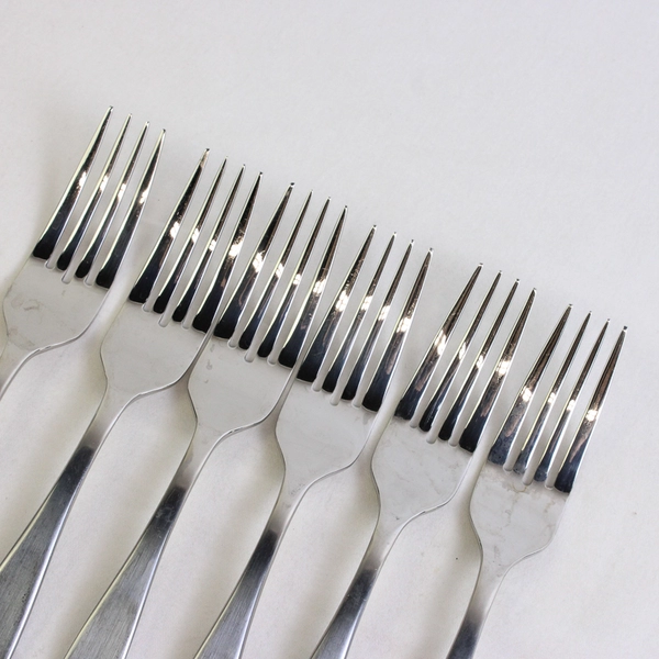 Set Of 6 Mikasa Satin Loft Stainless Steel Dinner Forks 8.25 inches