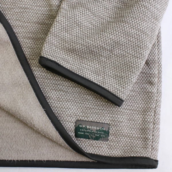 G.H. Bass & Co. Explorer Gray and Taupe Sweatshirt Men's Large