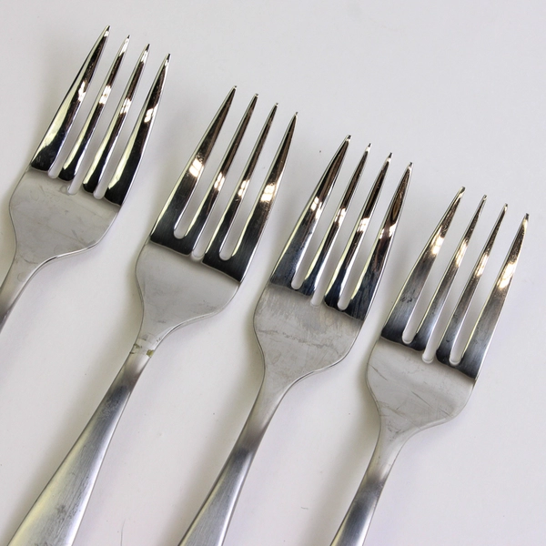 Set Of 4 Mikasa Satin Loft Stainless Steel Dessert Forks 7.5 inches