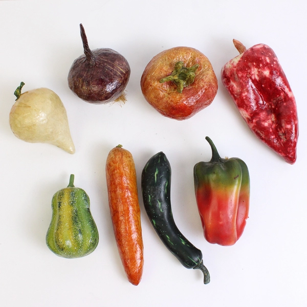 Lot of 8 Vintage Paper Mache Vegetables