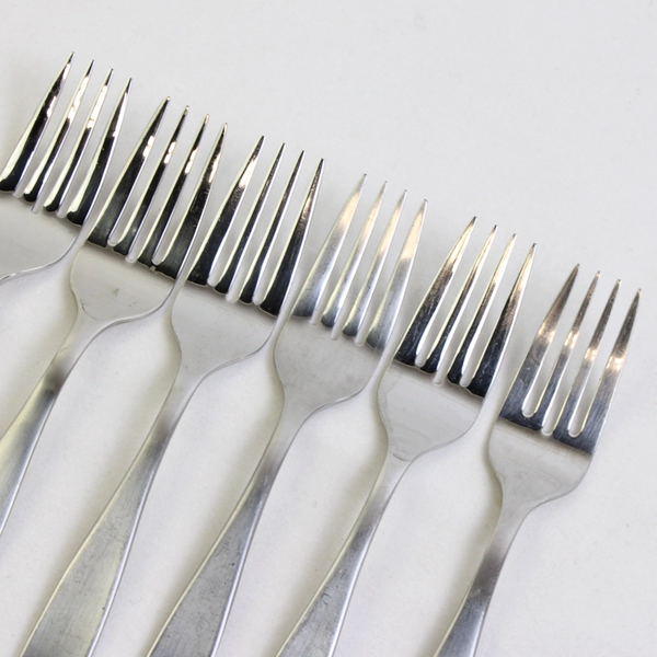 Set Of 6 Mikasa Satin Loft Stainless Steel Dessert Forks 7.5"