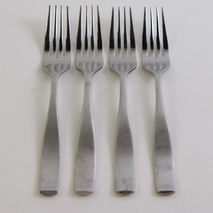 Set Of 4 Mikasa Satin Loft Stainless Steel Dinner Forks 8.25"