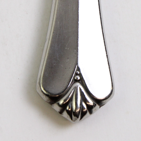 Lot of 6 Oneida Silver Westgate-Royal Crest (Stainless) Flatware Hollow Knife