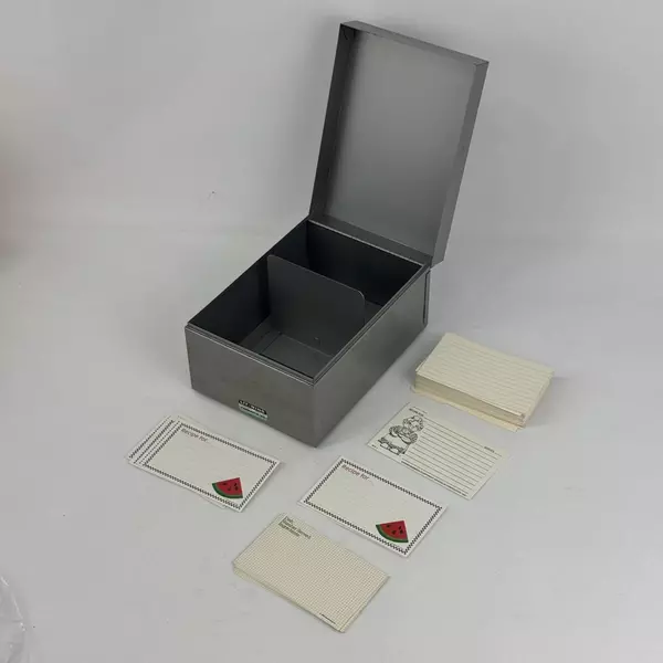 Vtg LIT-NING Products Gray Metal 3x5 Hinged Recipe Or Index Card File