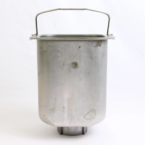 Welbilt The Bread Machine White Breadmaker ABM4900 120V