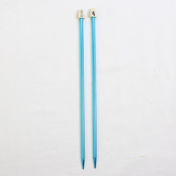 Mixed Lot of 16 Knitting Needles Various Sizes