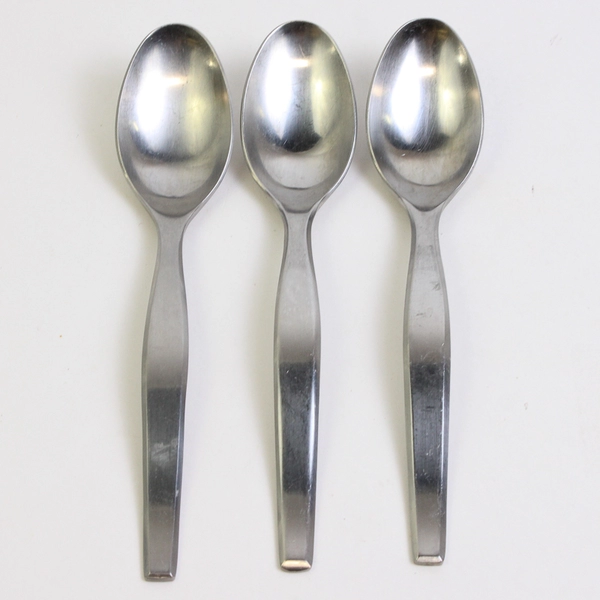 Lot Of 3 Gourmet Settings Lounge (Stainless) Flatware Oval Soup Spoons 8" Long