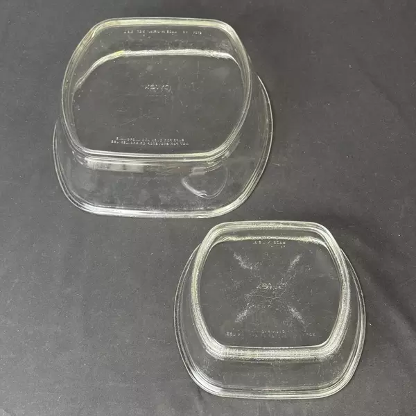 Set of 2 Pyrex Clear Nesting Baking Dishes 8100 And 8101
