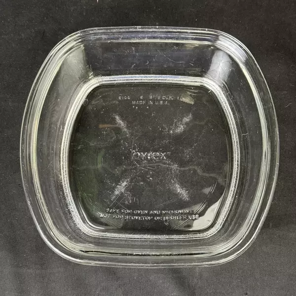 Set of 2 Pyrex Clear Nesting Baking Dishes 8100 And 8101