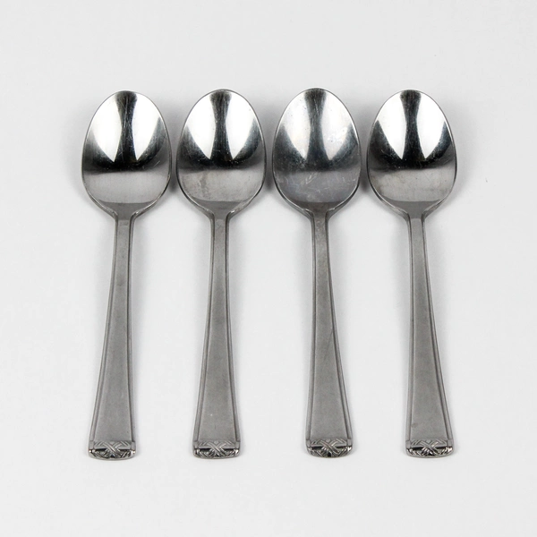 Lot of 4 Hampton Silversmiths HSV141 Stainless Steel Teaspoons