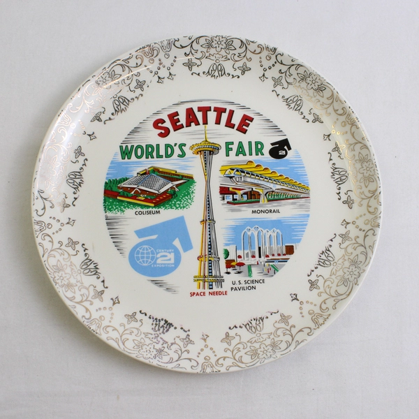 1962 Seattle World’s Fair Plate Souvenir Century 21 Exposition Space Needle 9"