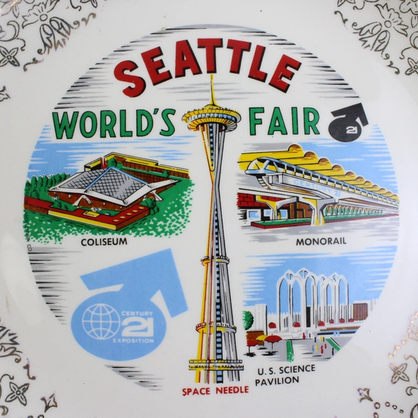 1962 Seattle World’s Fair Plate Souvenir Century 21 Exposition Space Needle 9"