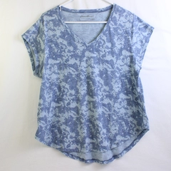 Eddie Bauer Light Blue Digital Camo V-Neck T-Shirt Women's Size Large
