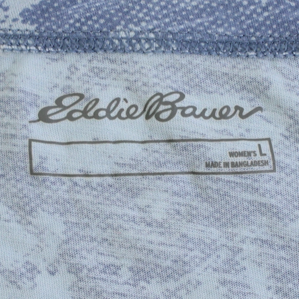 Eddie Bauer Light Blue Digital Camo V-Neck T-Shirt Women's Size Large