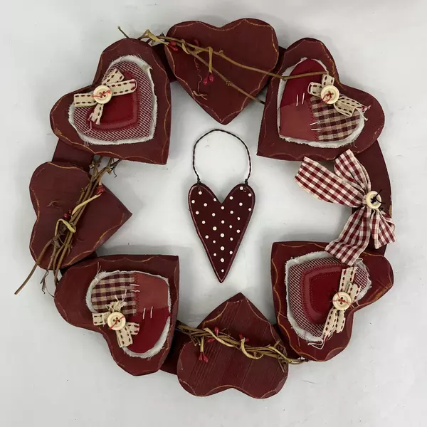 3-Piece Burgundy Wood Hanging Valentine's Day Love Wall Décor Set Hearts