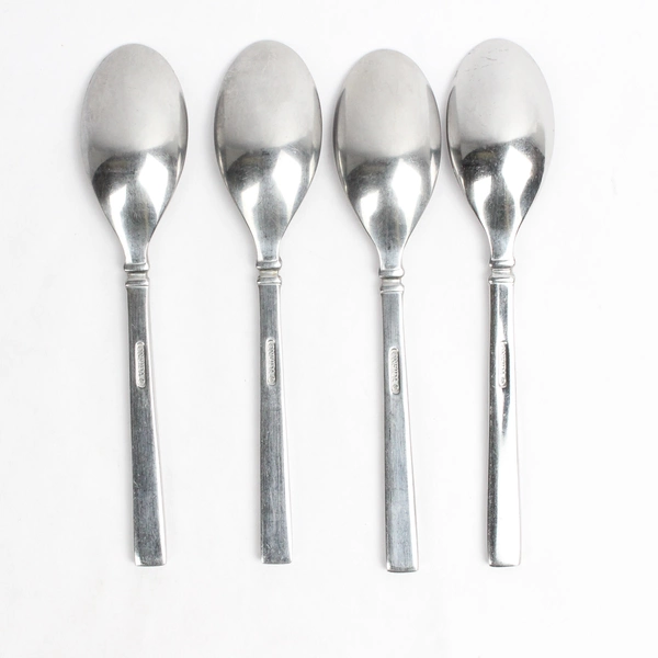 Lot Of 4 Oneida Silver Shaker Stainless Flatware Teaspoons