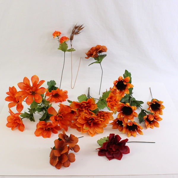 1.5 Lbs Mixed Lot Artificial Autumn Fall Foliage and Flowers